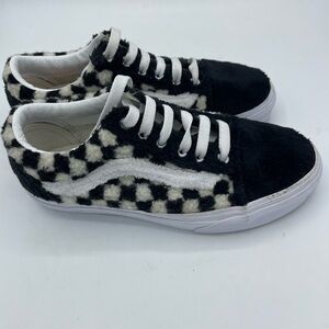 Vans Old Skool Sherpa Checkered Faux Fur Skate Shoes Black White Size 5.5